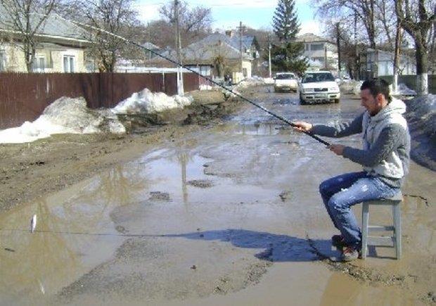 continuarea - la-pescuit-in-stradacd737923c31a681.jpg